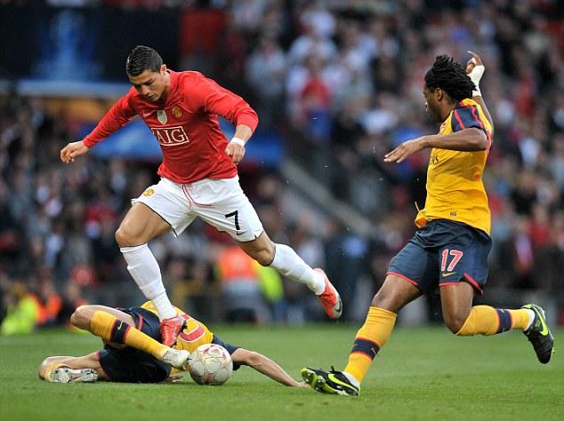 避免两人被 避免两人被