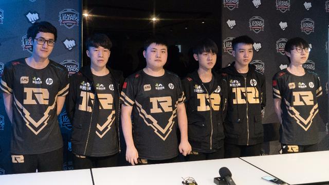 过反复试错 过反复试错